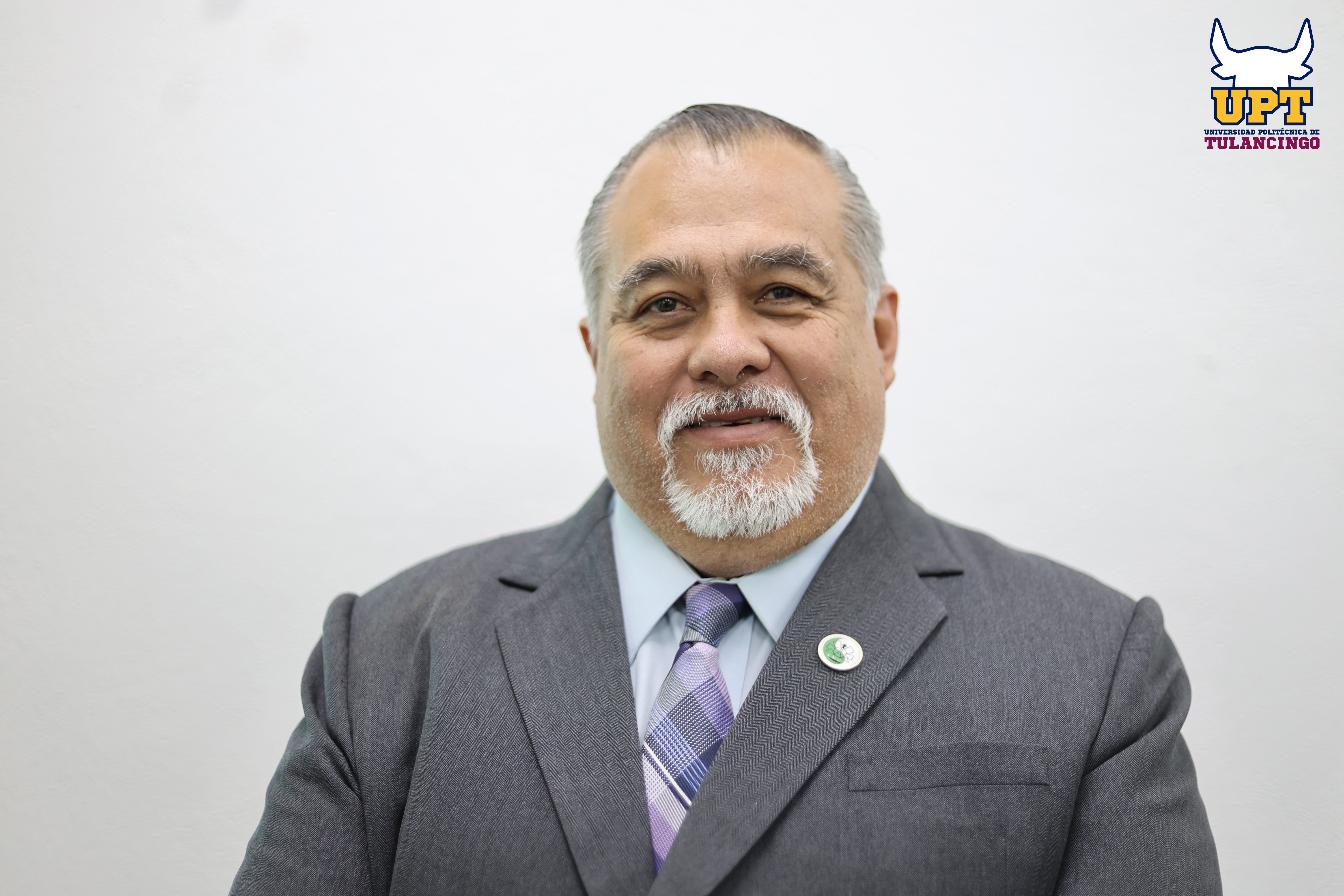 Dr Cesar Angel